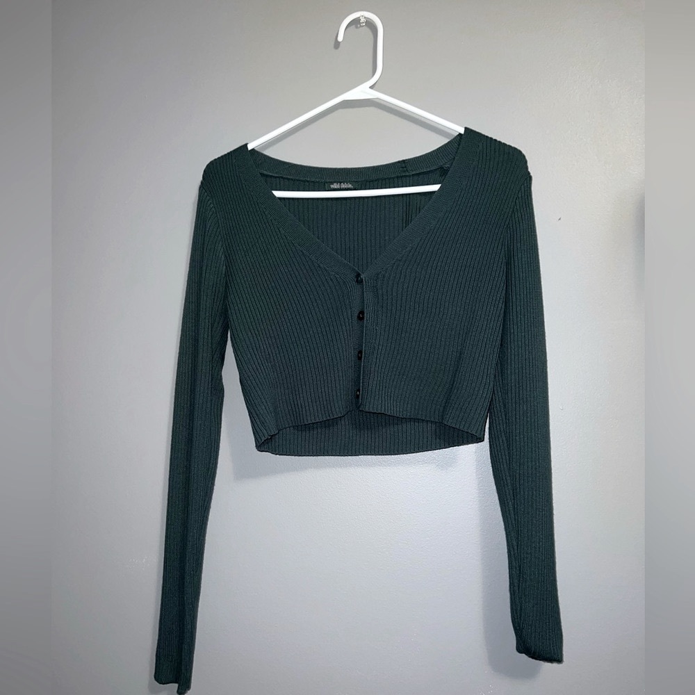 Wild Fable Target ribbed long sleeved button up cropped top